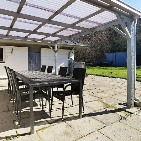 6 Person In Veslos-by Traum * Oslos