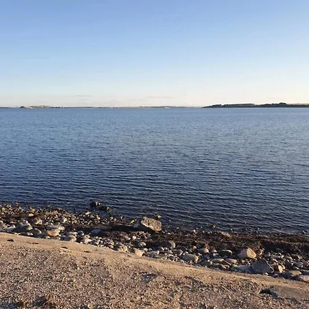 6 Person In Veslos-by Traum * Oslos